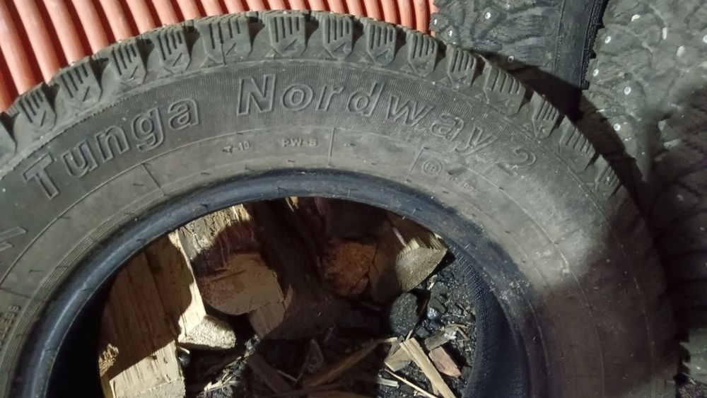 Зимние шины с шипами 185/65 R14