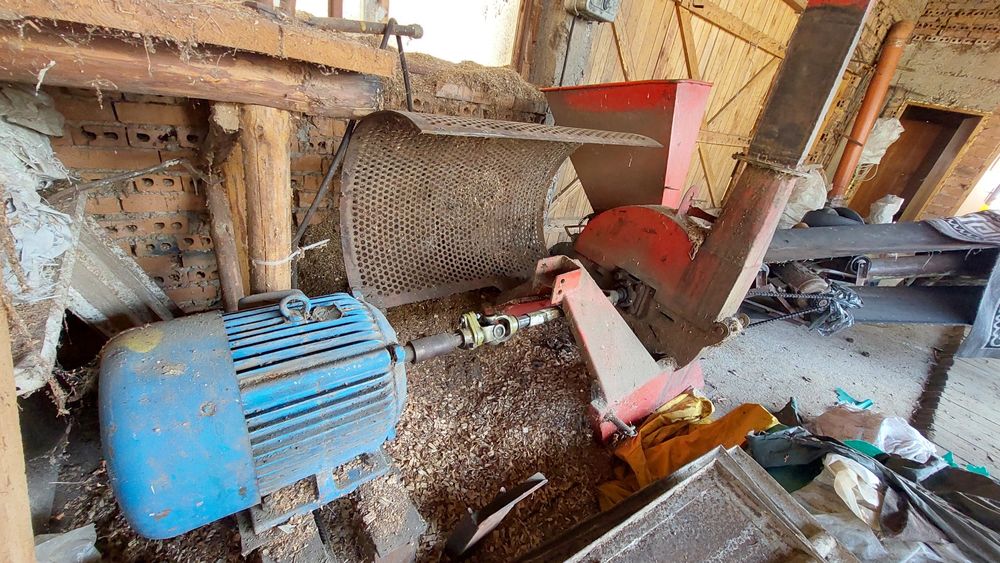 Професионална дробилка за клони