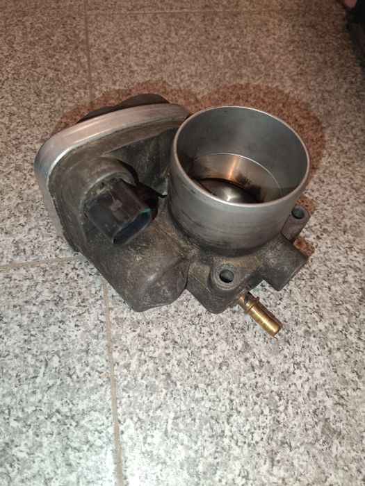 Clapeta de acceleratie renault megane 2 1.6 16valve