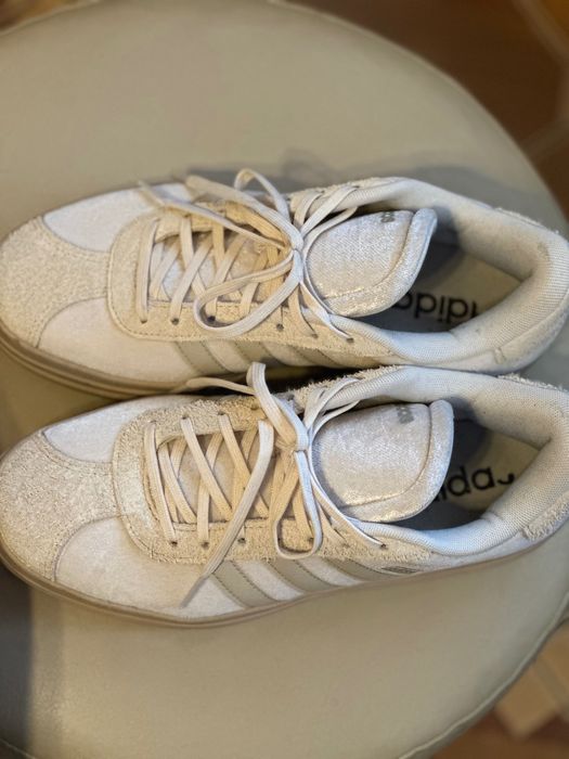 Adidas маратонки