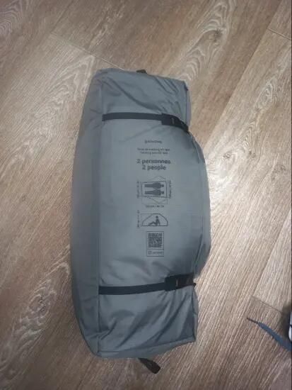 Cort tip dom de trekking 2 persoane, ușor - produs resigilat Decathlon