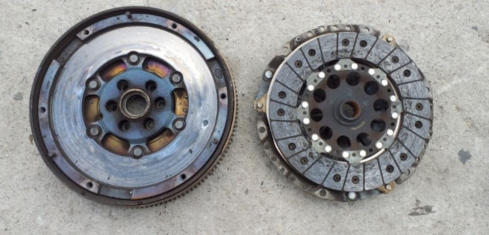 Kit ambreiaj 2.0i benzina ALT Audi A4 B6 / Passat B5.5 / Superb