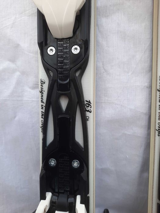 карвинг ски   ROSSIGNOL UNIQUE 4, ULTRA LIGHT woodcore   163см.