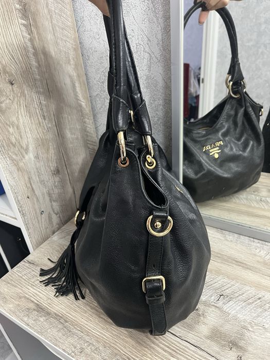Срочно PRADA сумка оригинал