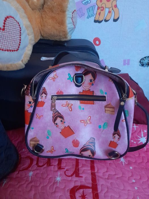 Рюкзаки для девочек и для мальчиков