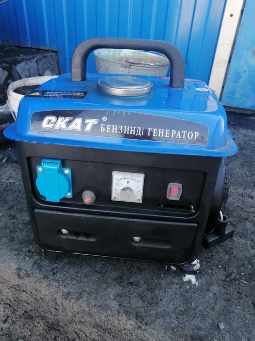 Продам бензиновый генератор