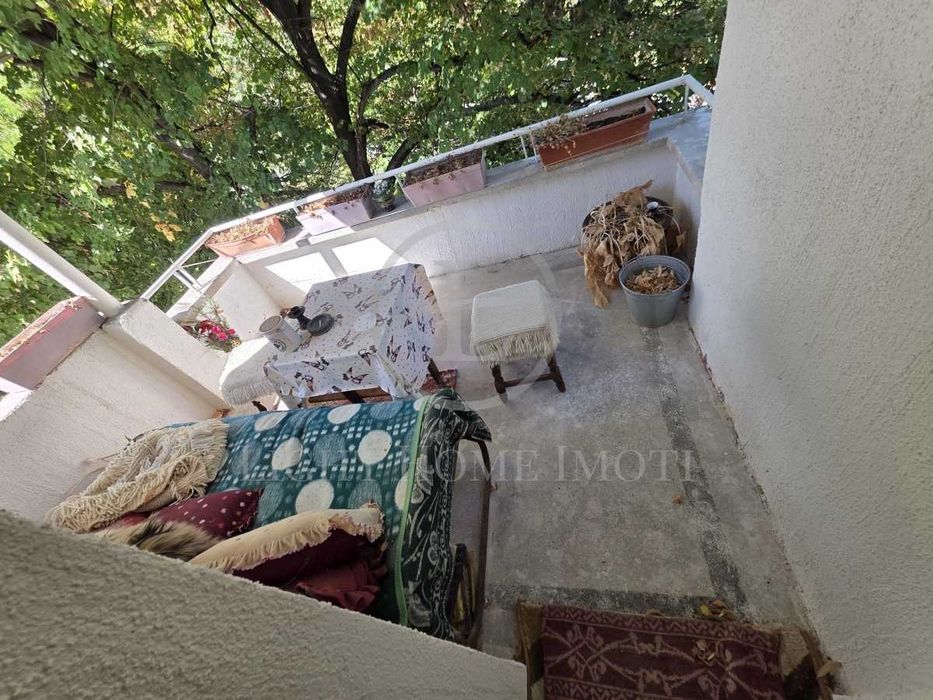 Продава се Тристаен апартамент в Пловдив, Център - 120 кв.м за 3750 €/кв.м - Снимка #16