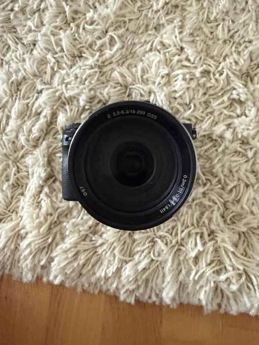Vand schimb obiectuv sony emount 18-200 mm oss stabilizare  Nou