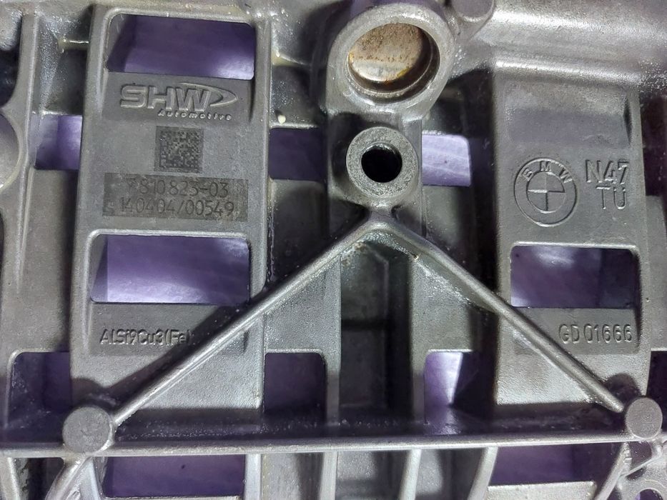 Pompa ulei BMW Motor N47 2.0 Diesel E90 - E 93 F20 F30 - F33 F07 F10