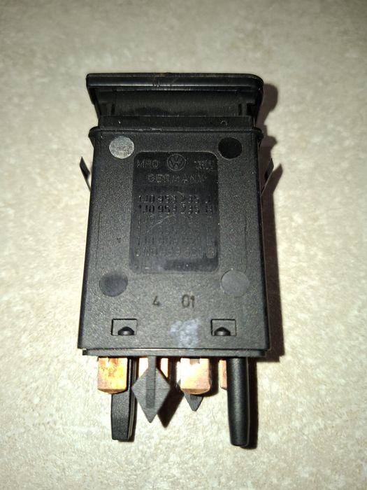 Suport pahare, buton avarii, buton dezaburire luneta  vw golf 4