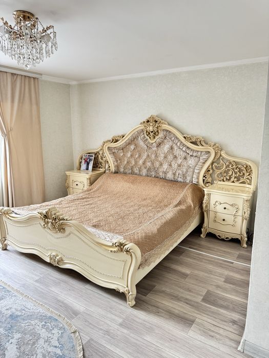 Спальний гарнитур