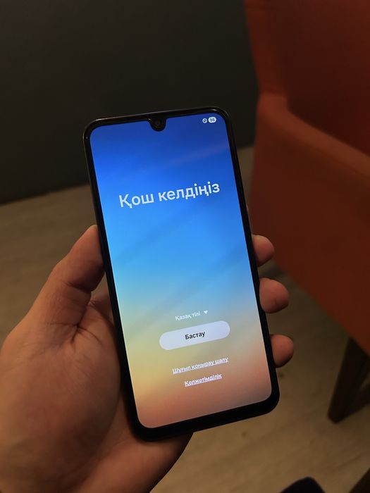 Самсунг А17,256 гб