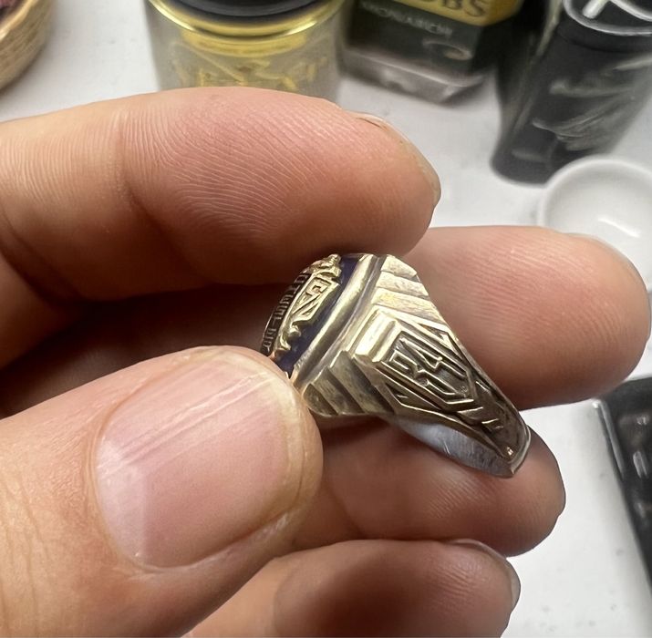 Кольца кубки . Золото и металл . 1934г