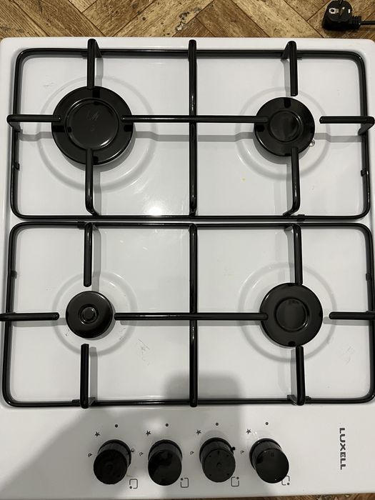 Газ плита в хорошем сост