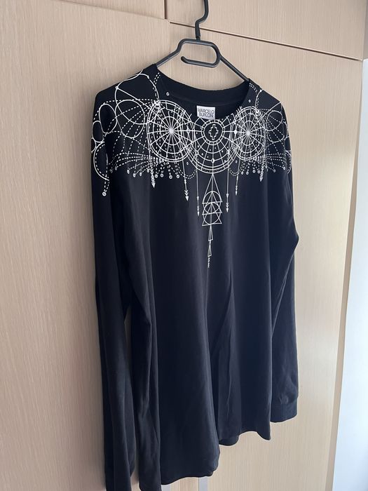 Marcelo Burlon Sleeve