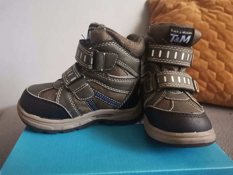 Ботушки за момче