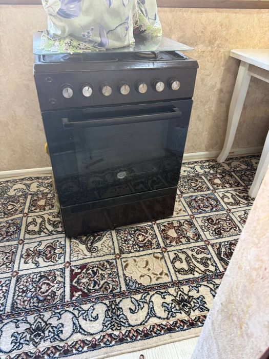 Gaz plita  sotiladi xolati yaxwi