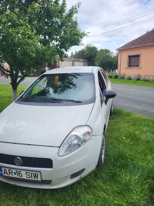 FIAT 130 2010 — imagine 2
