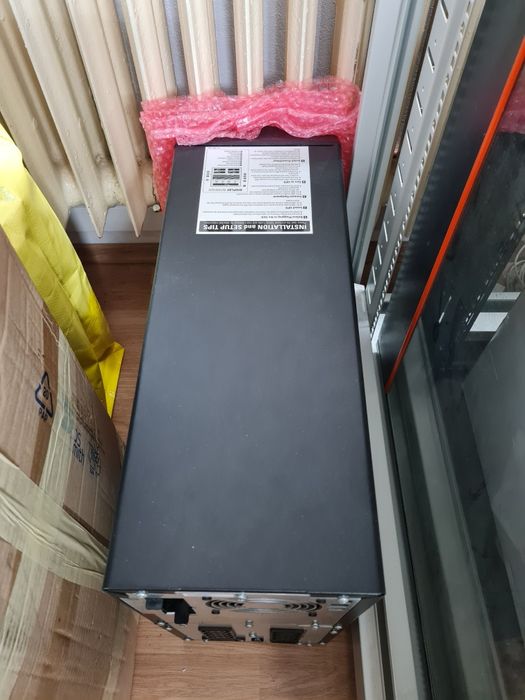 UPS APC SMT2200I, cu baterii noi noute, sigilate, in cutia lor