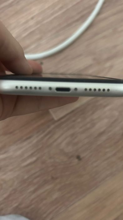 Айфон11 128гб фейс айди роботает