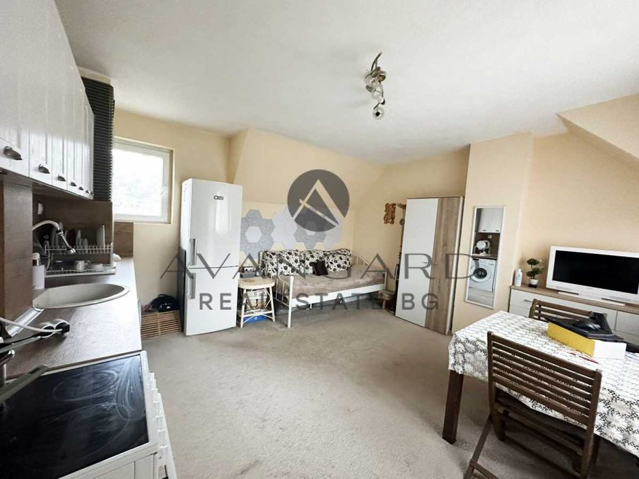 оф.24160 Двустаен обзаведен/ ВМИ