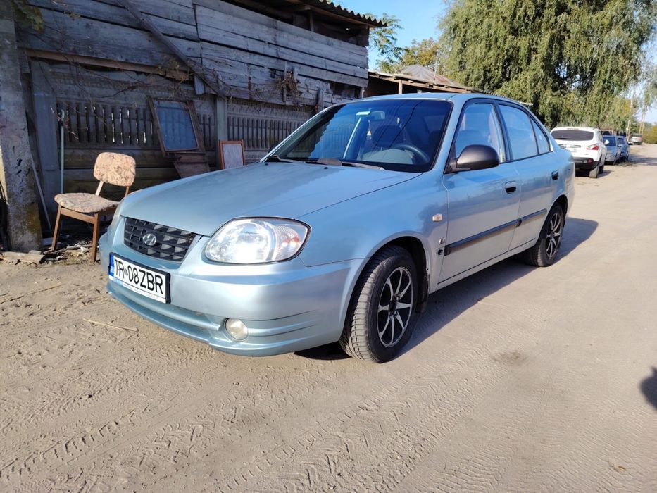 HYUNDAI Accent 2004 — imagine 1