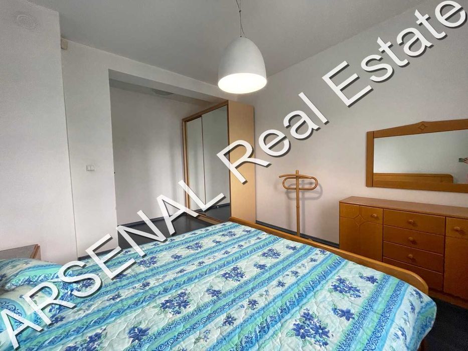 Къща под наем, Симеоново