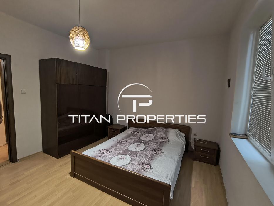 Продава се Тристаен апартамент в Пловдив, Център - 75 кв.м за 2800 €/кв.м - Снимка #4