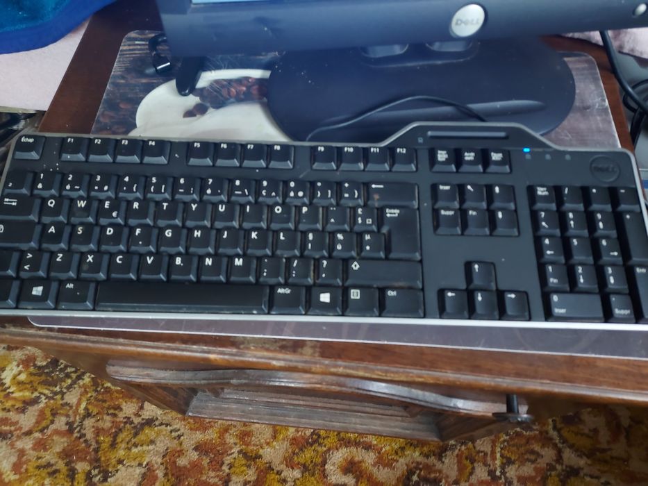 Vând PC complet Windows 10 pro