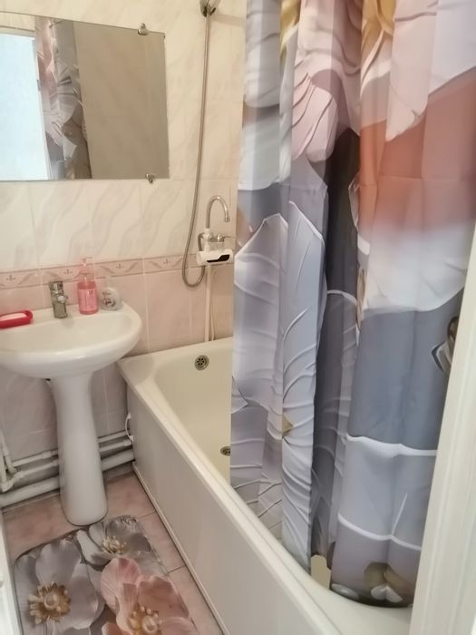 Суточно, почасово. 10000.