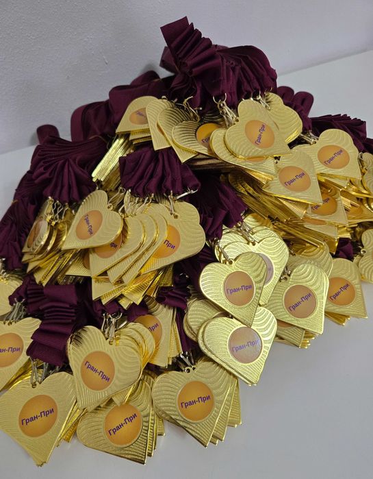 Медали универсальные и спортивные