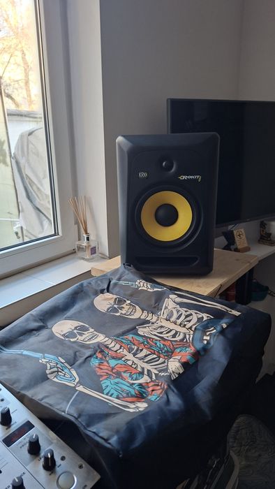 boxe active  K R K Systems