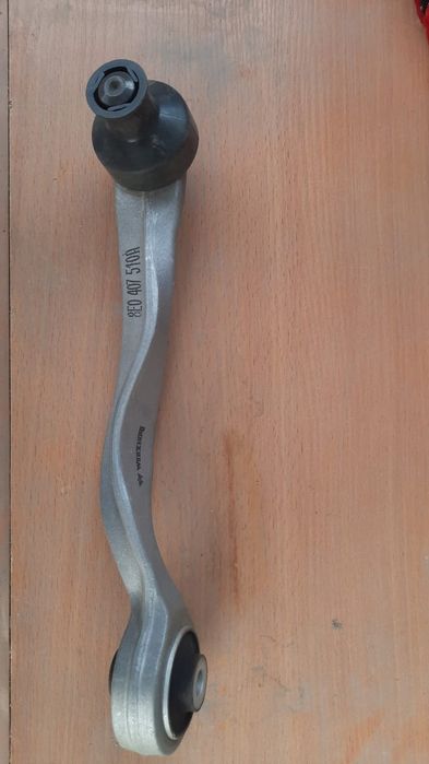рычаг подвески Audi