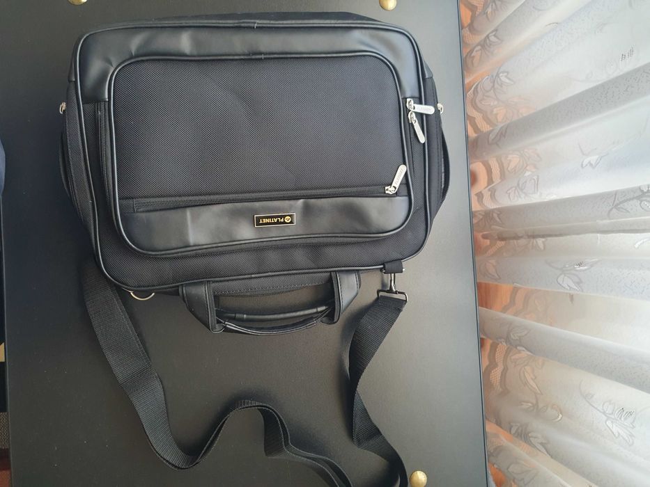 Servietă de umar extensibila/ geantă pentru laptop Platinet  17,3"noua