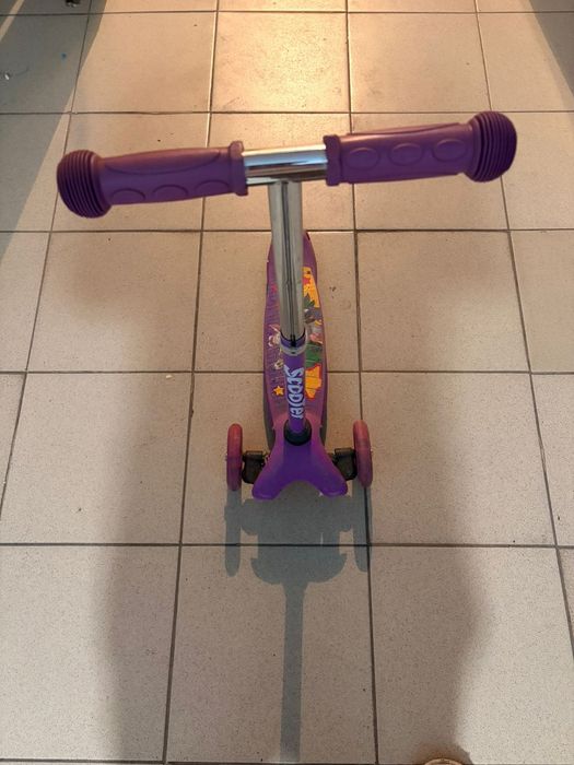 Детский самокат.