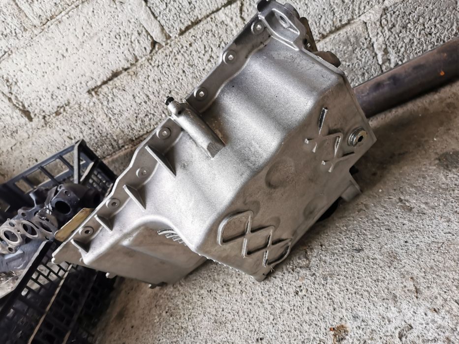 Piese motor jeep cherokee 2.8crd 2006