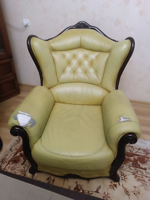 Комплект мягкой мебели