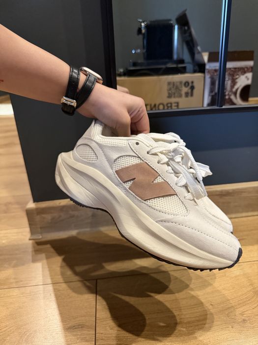 Обувки New Balance