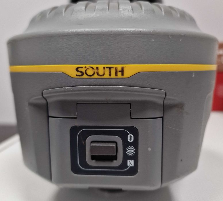 GPS RTK SOUTH Galaxy G1C (cu radio/baza-rover) + H5 – Sistem complet topografie/cadastru