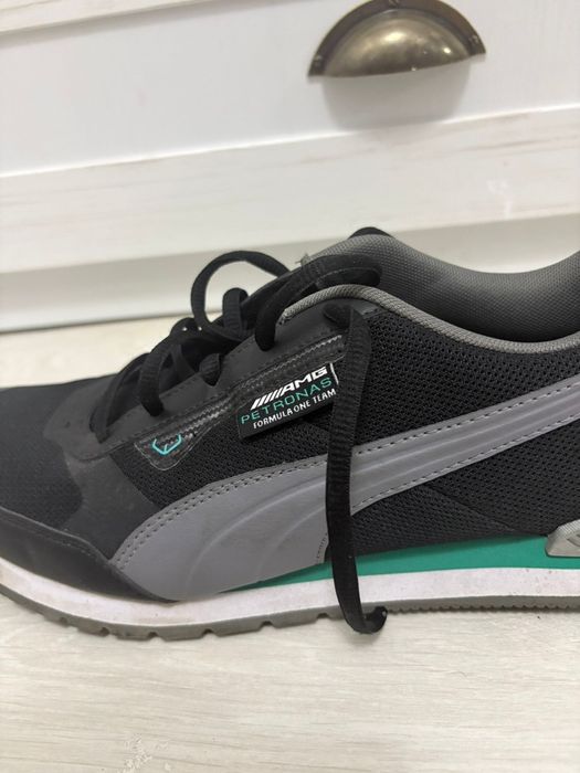 Vând 3 perechi adidasi