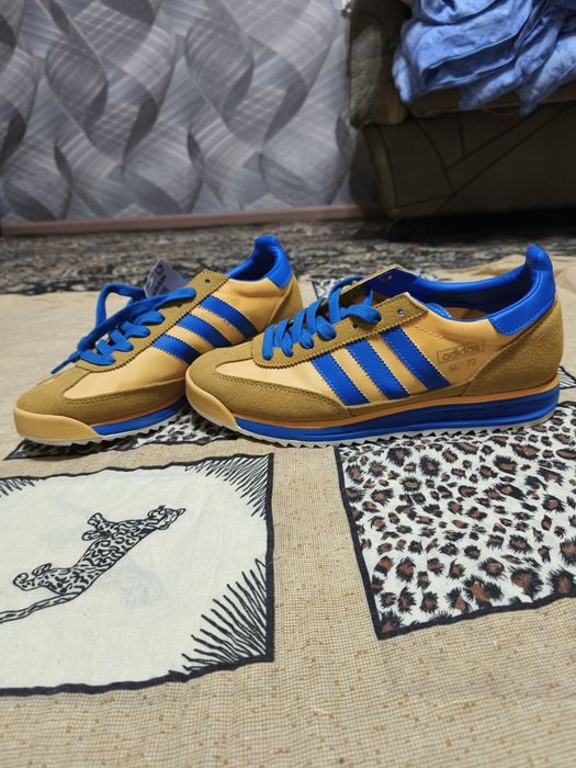 В продаже Adidas sl72