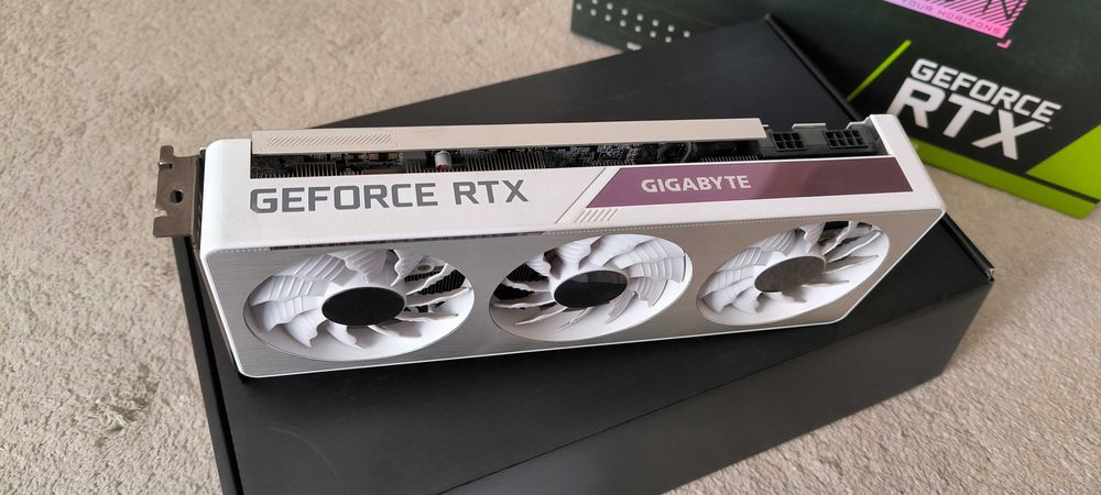 Gigabyte Geforce RTX 3070 Vision