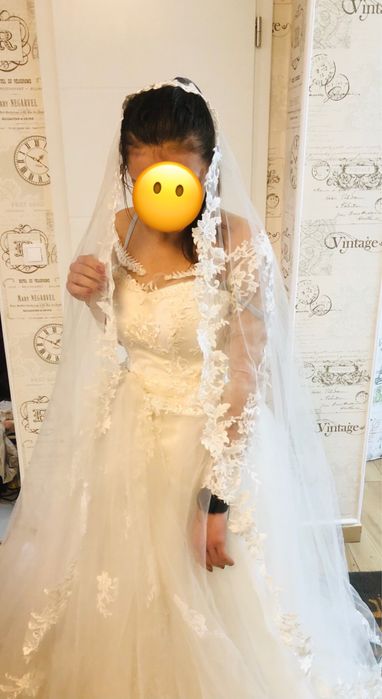 Vând rochie de mireasa tip sirena