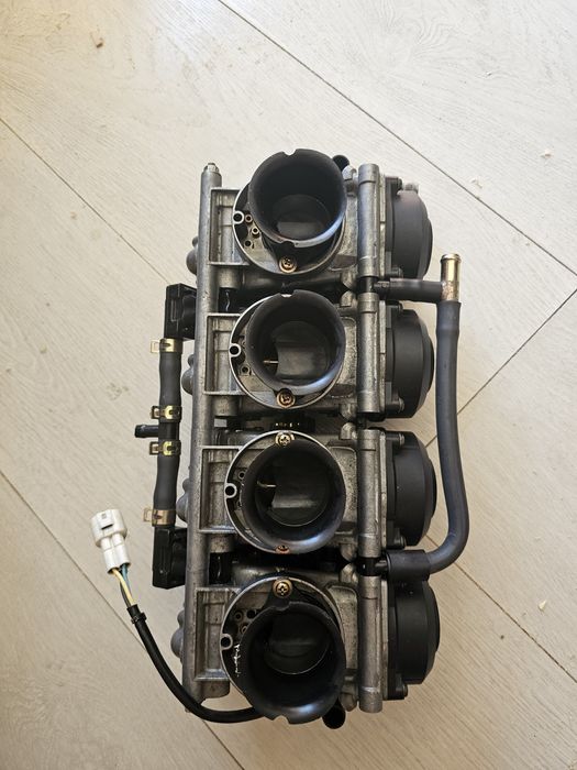 Carburator Yamaha r6 99-02