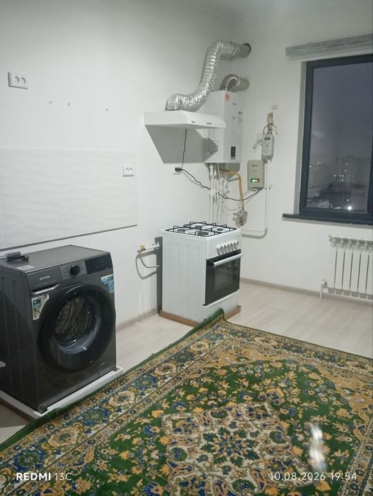 Sergili betonkani yuzida sokin makon tjmda