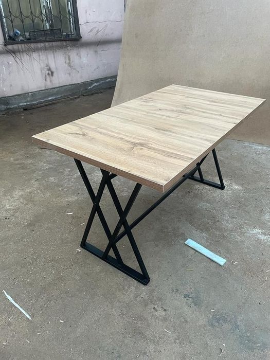 Столы для кафе и ресторанов