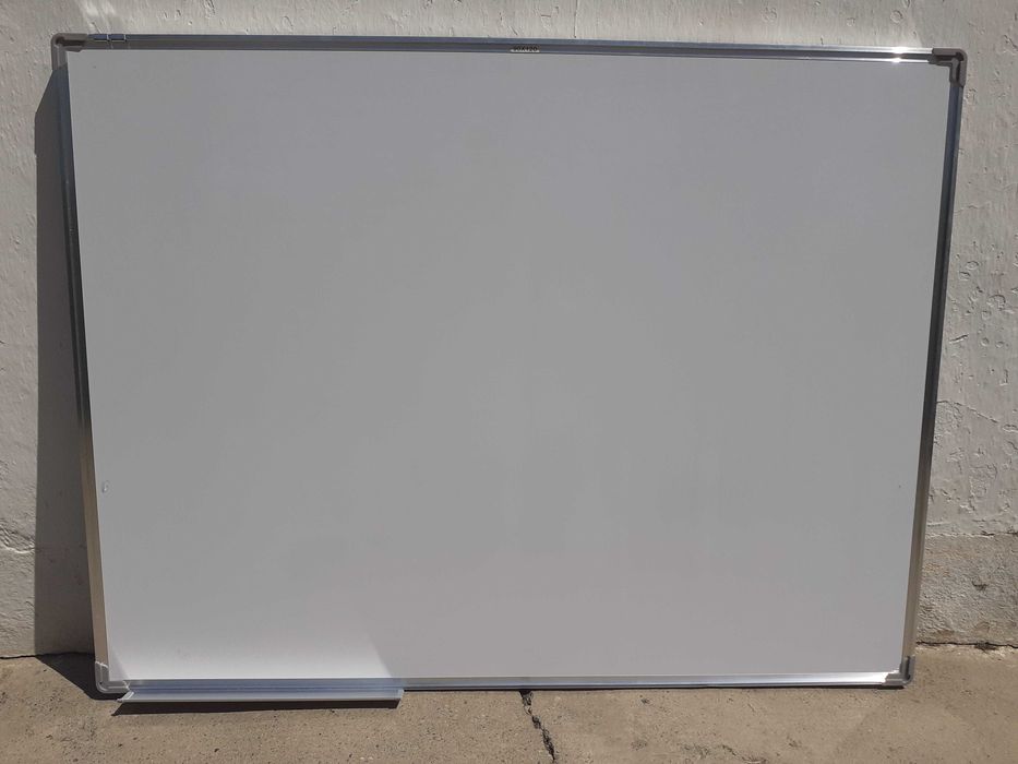 Доска двухсторонняя, маркерная