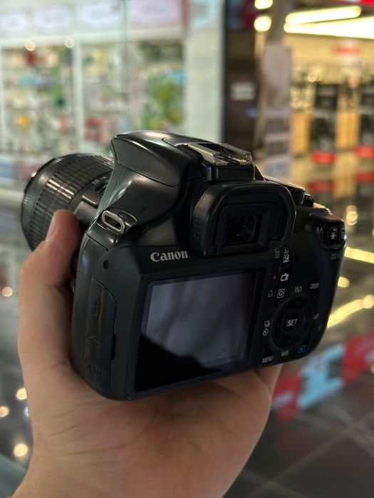 Canon eos 1100 и объектив
