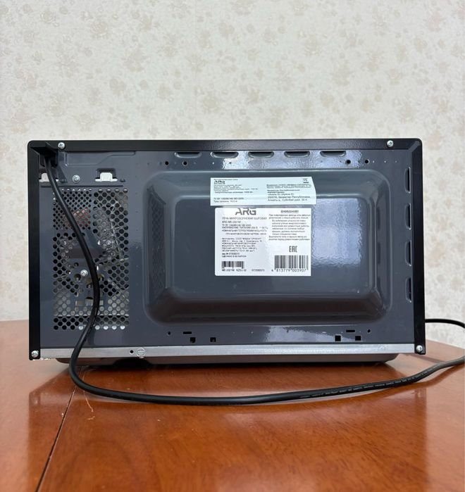 Продам микроволновую печь