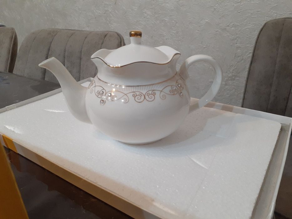 Набор чайный белого цвета